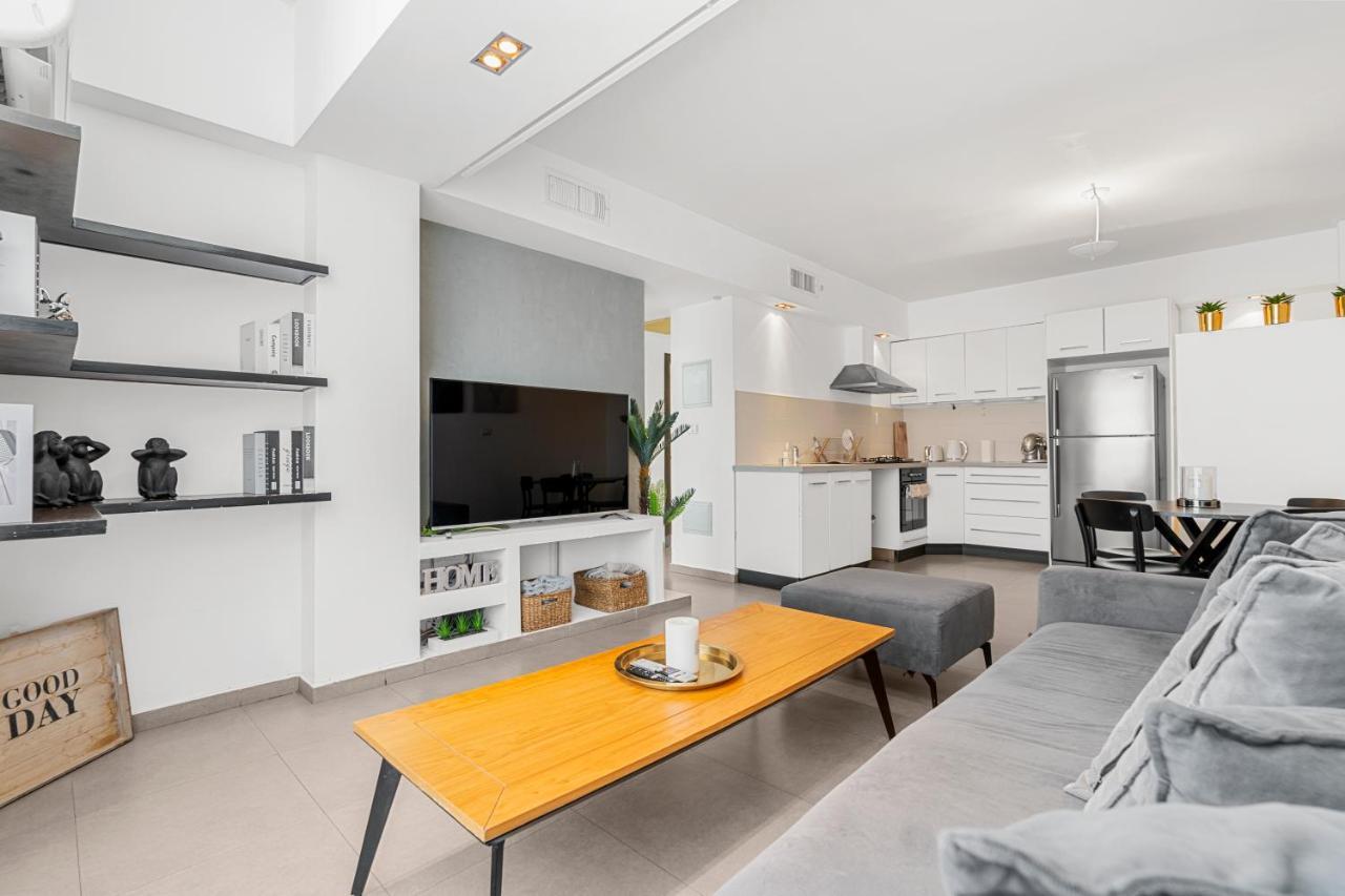 Apartment Location In *